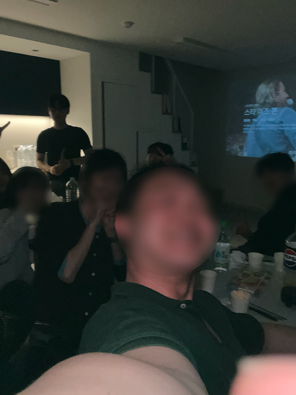 무비나잇